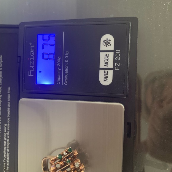 Emerald/ Diamond ring - Picture 3 of 4